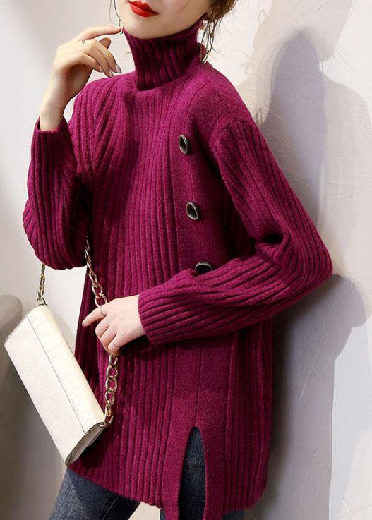 Classic Vintage Sweater with a Flattering Fit