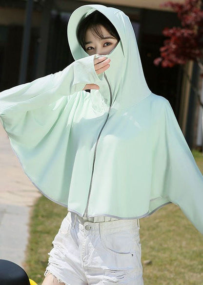 Beautifully Finished Coat in a Timeless Design