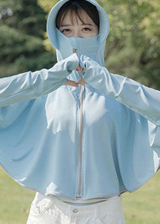 Beautifully Finished Coat in a Timeless Design