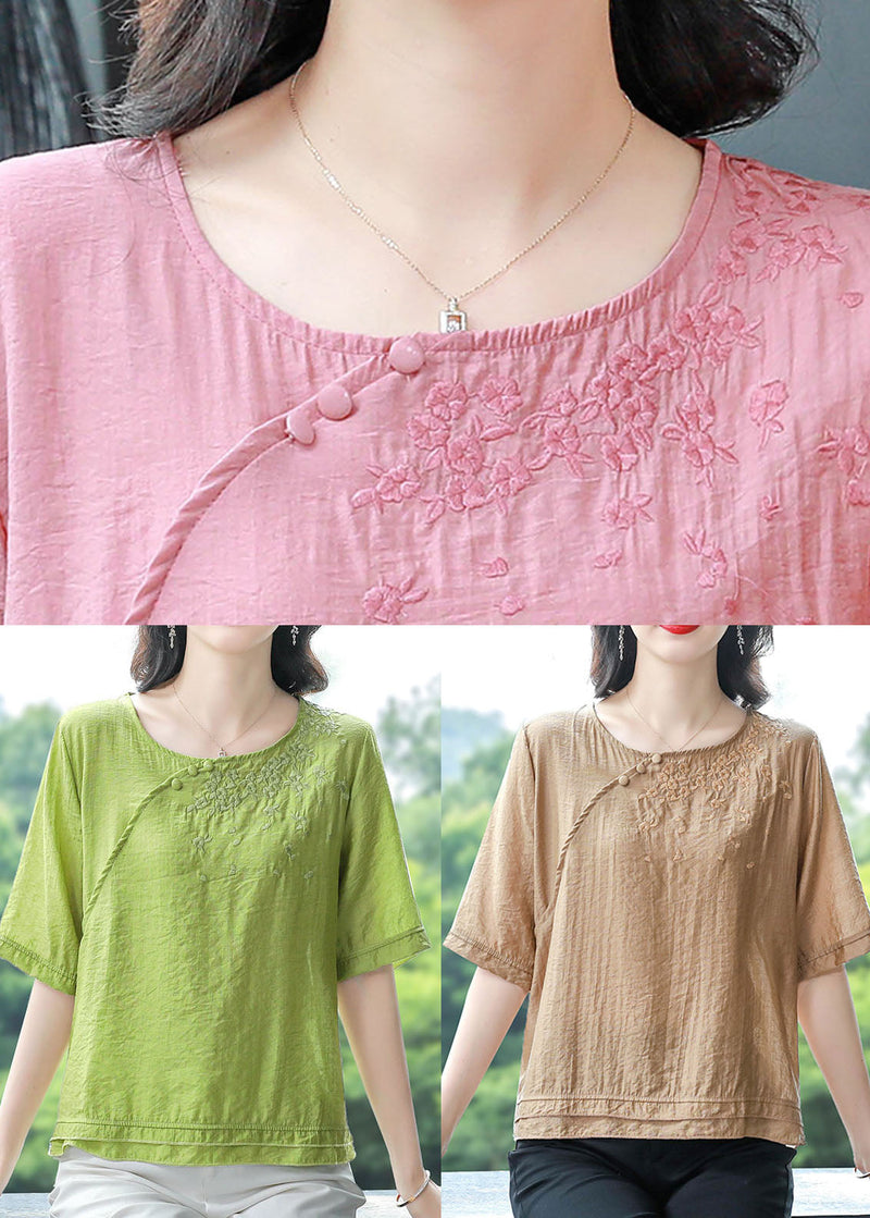Effortlessly Elegant Blouse with a Timeless Design