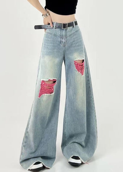 Effortlessly Elegant Pants with a Timeless Design