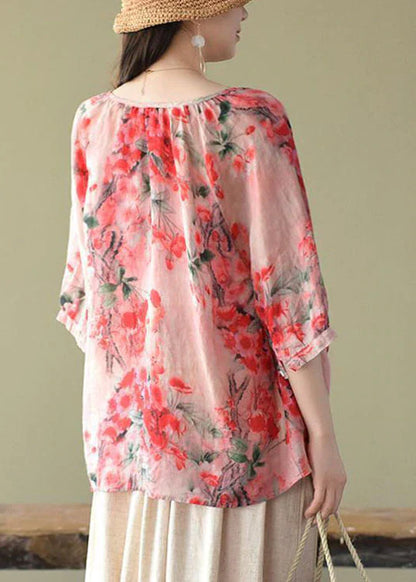 Sophisticated Blouse with a Clean Classic Look