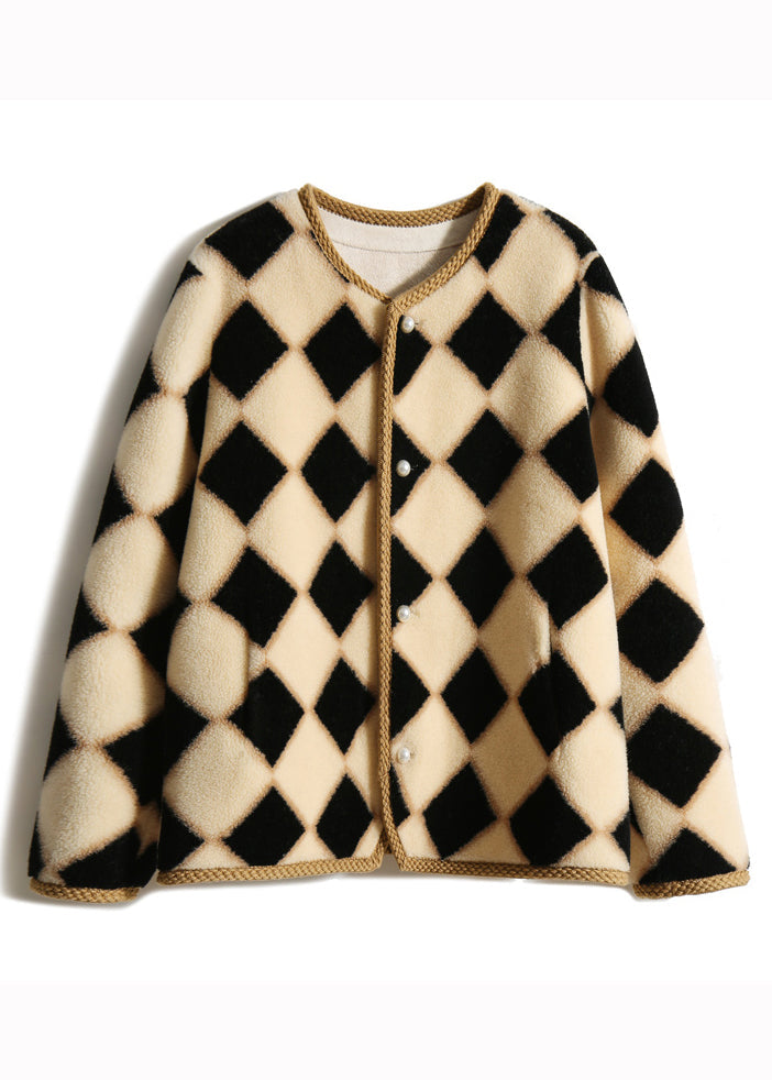 Beautifully Crafted Coat in a Classic Style