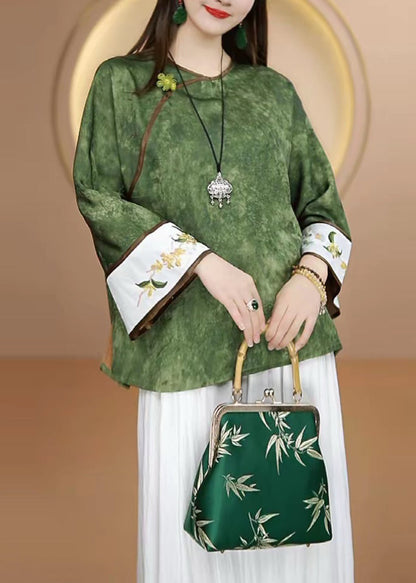 Beautifully Finished Blouse in a Timeless Design