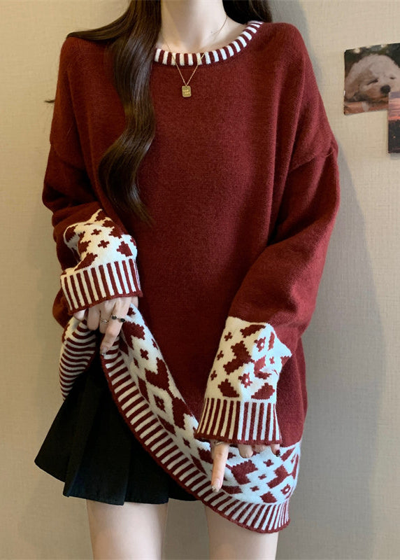 Effortlessly Elegant Sweater with a Timeless Design