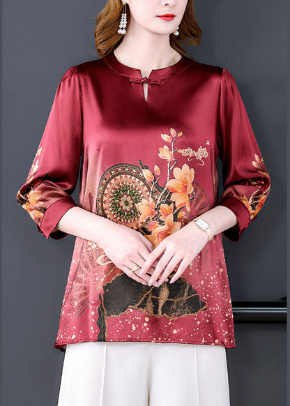 Classic Vintage Shirt with a Flattering Fit
