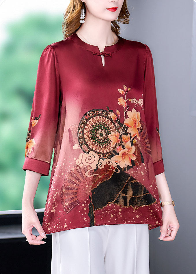 Classic Vintage Shirt with a Flattering Fit