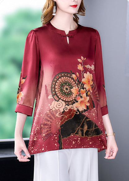 Classic Vintage Shirt with a Flattering Fit