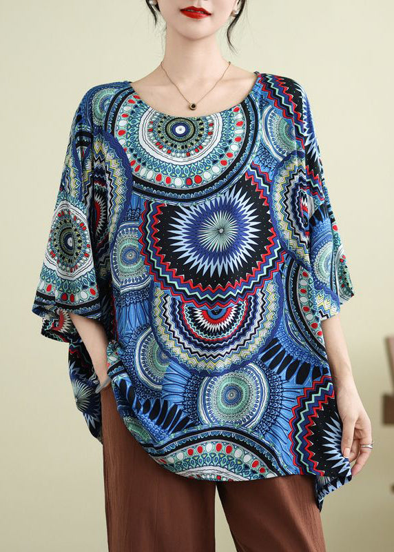 Effortlessly Elegant Top with a Timeless Design