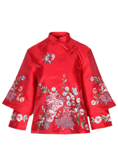 Classic Vintage Shirt with a Flattering Fit