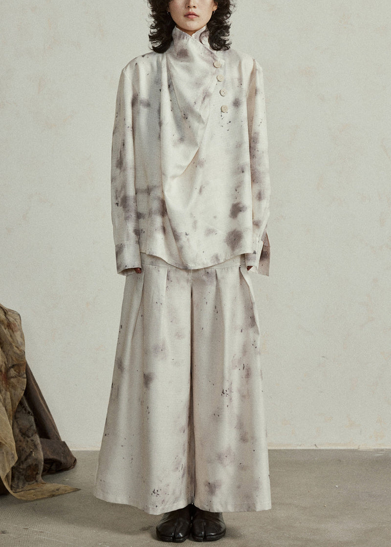 Well Tailored Pants with a Graceful Silhouette