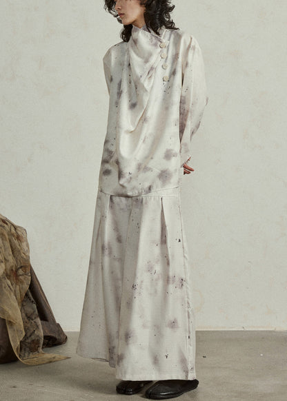 Well Tailored Pants with a Graceful Silhouette