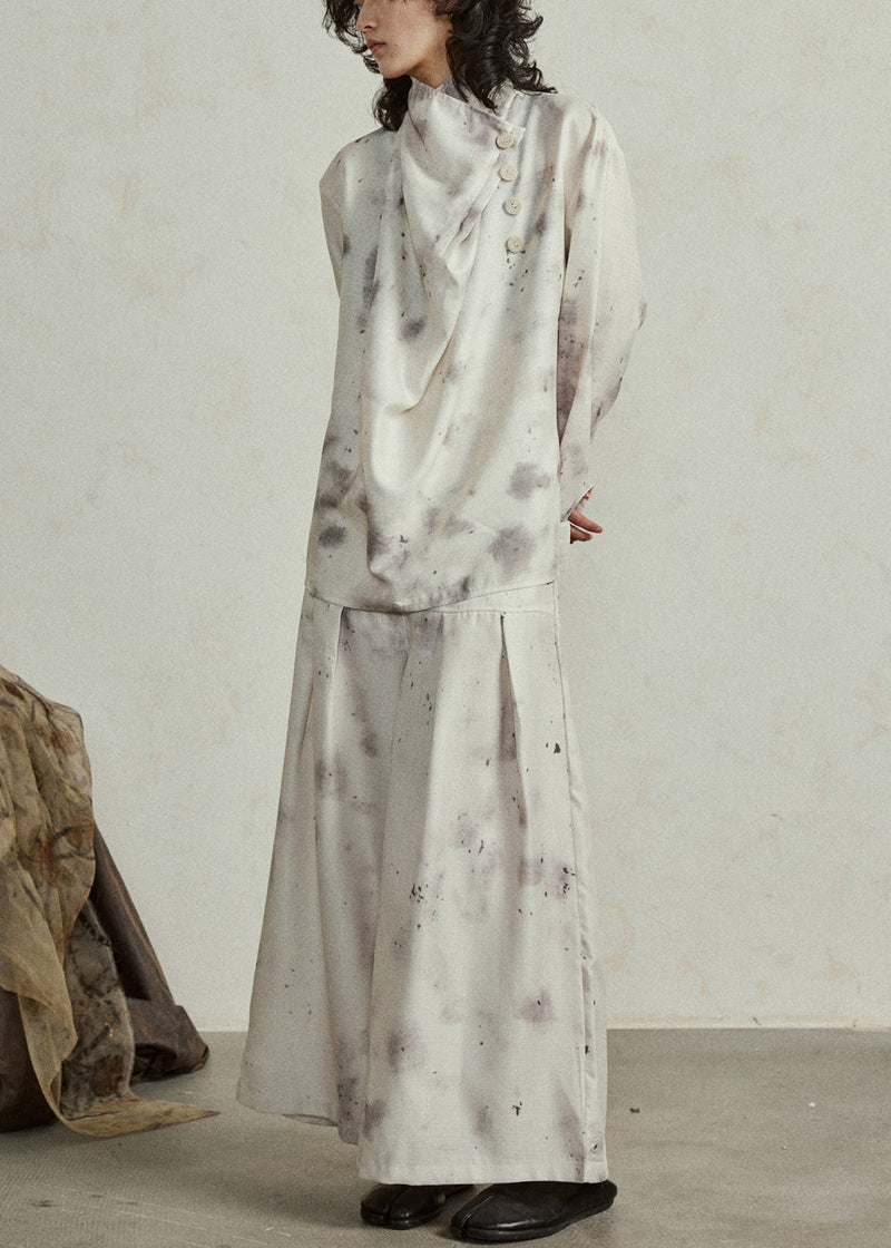Well Tailored Pants with a Graceful Silhouette