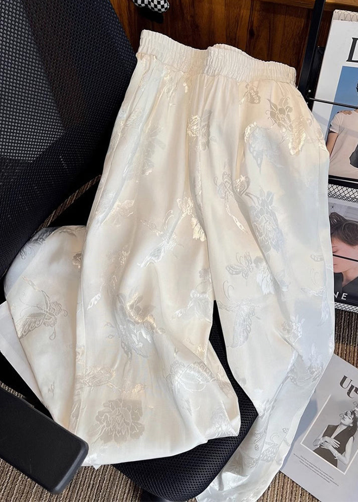 Classic Vintage Pants with a Flattering Fit