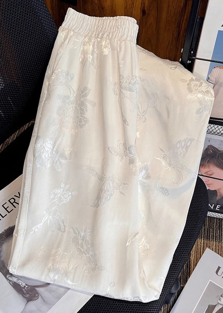 Classic Vintage Pants with a Flattering Fit