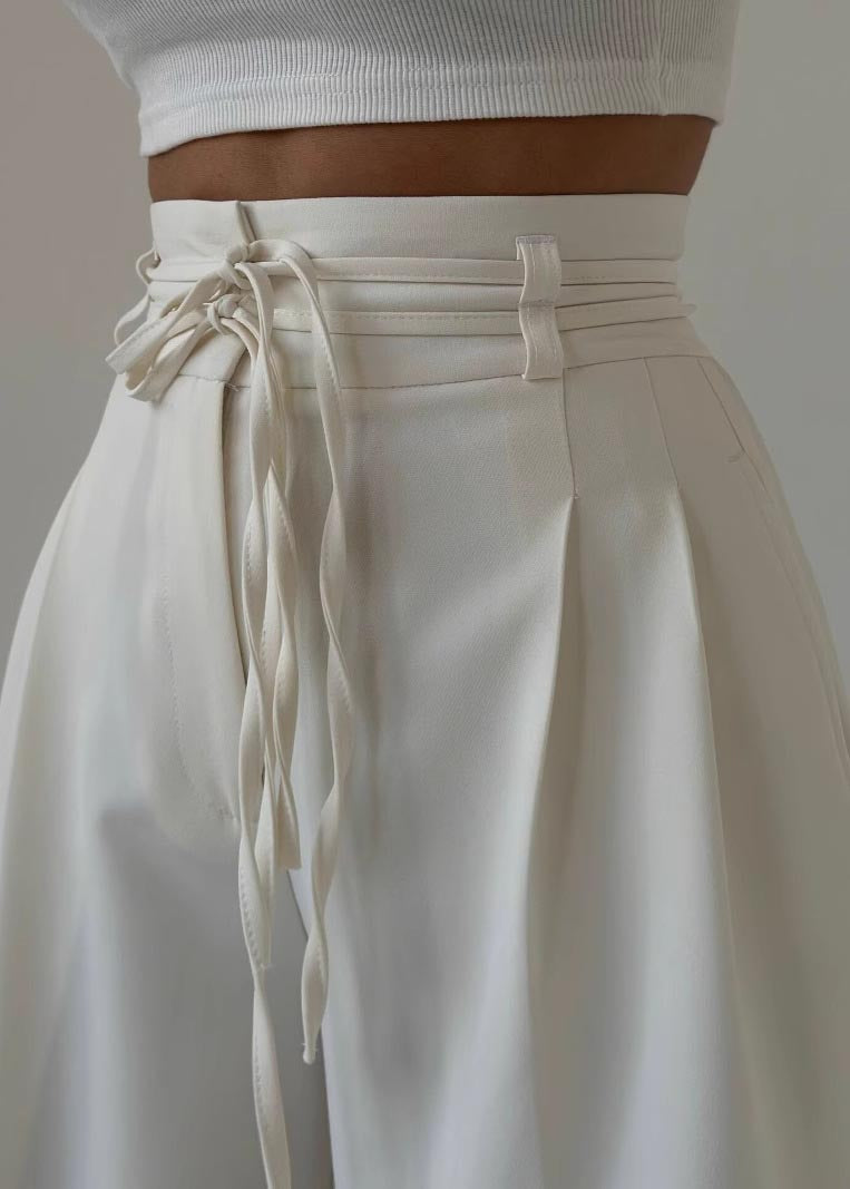 Polished Pants with an Effortless Classic Look