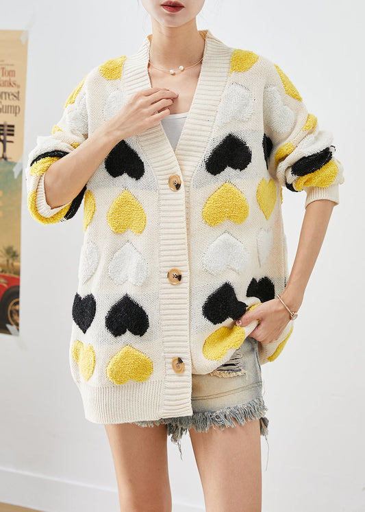 Elegantly Styled Cardigan for Everyday Wear