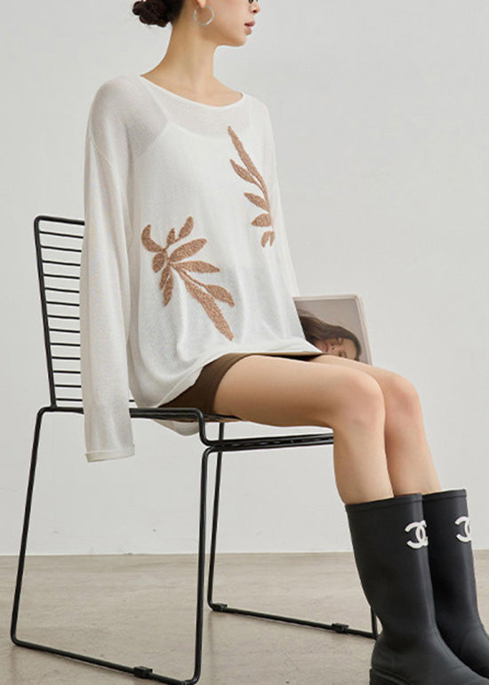Elegantly Styled Blouse for Everyday Wear