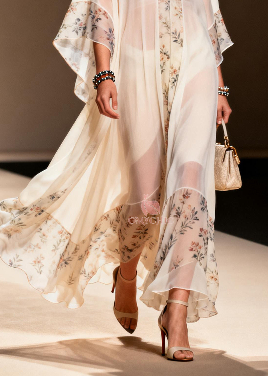 Beautifully Crafted Dress in a Classic Style