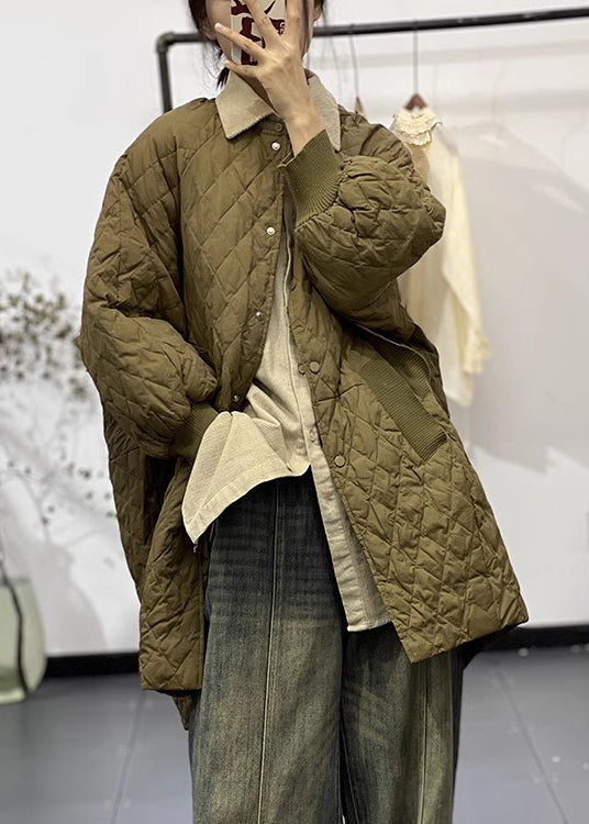 Classic Vintage Coat with a Flattering Fit