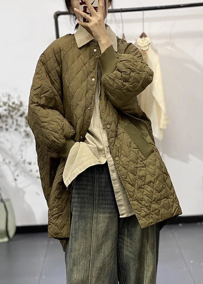 Classic Vintage Coat with a Flattering Fit