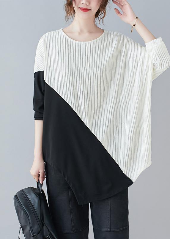 A Vintage Style Top with Delicate Timeless Details