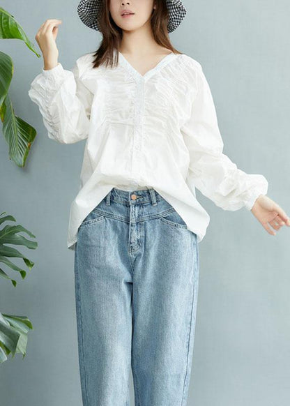 Classic Vintage Blouse with a Flattering Fit