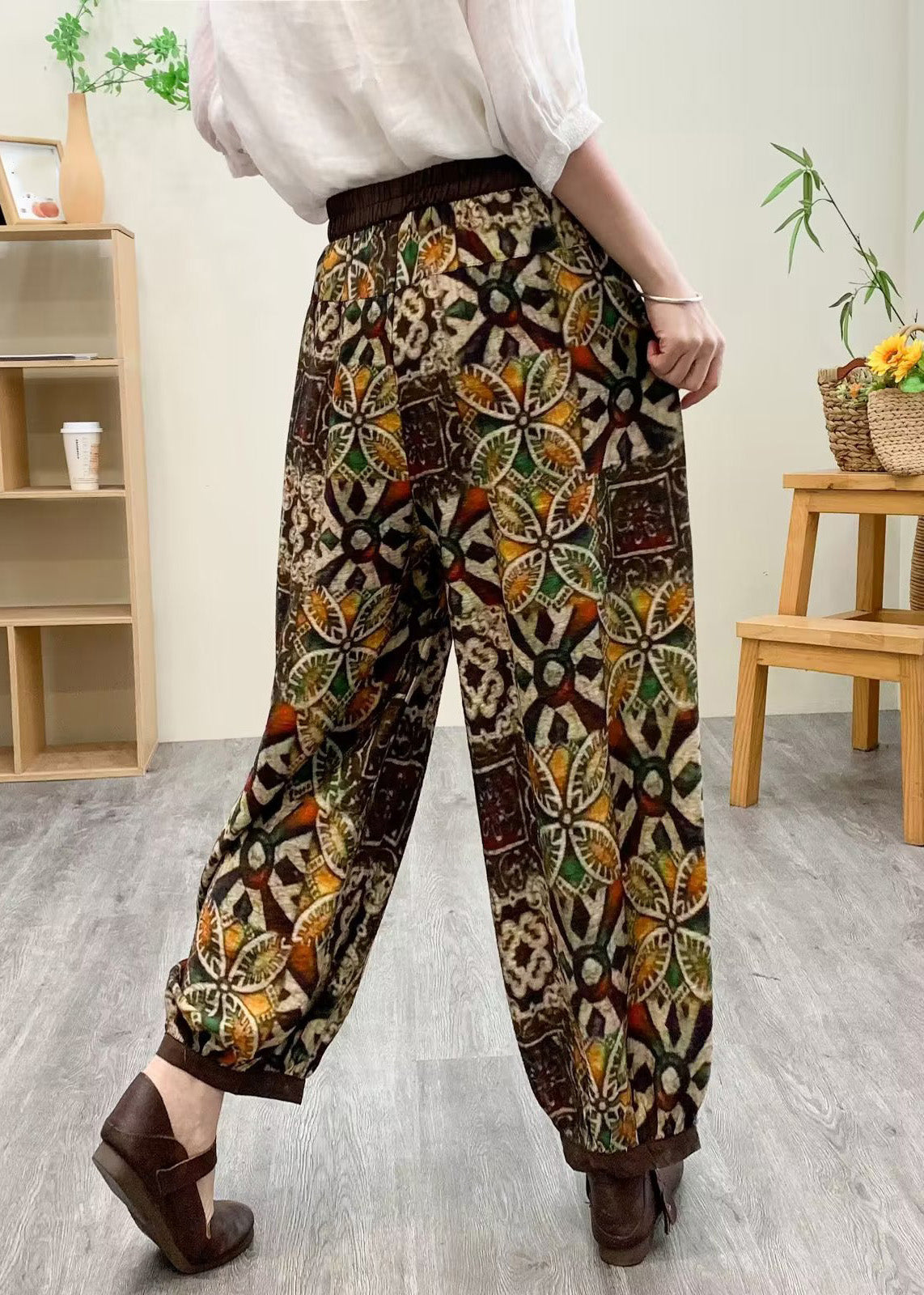Gracefully Styled Pants for Any Occasion