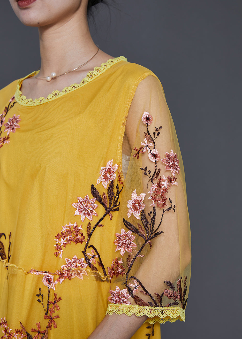 Beautifully Crafted Dress in a Classic Style
