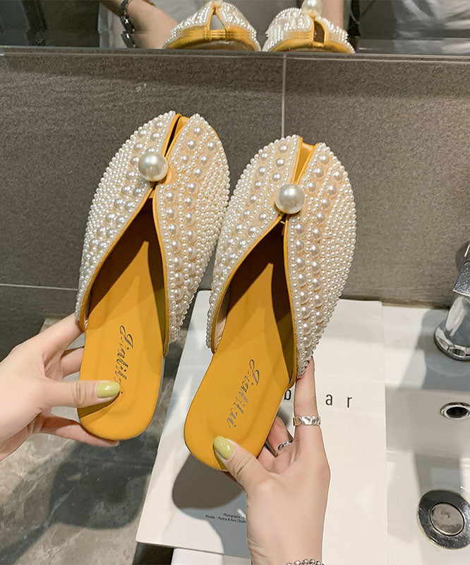 Graceful Orthopedic Sandals for Modern Look