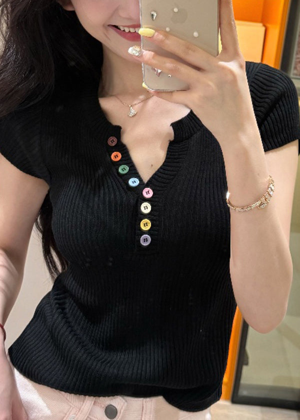 Beautifully Finished Top in a Timeless Design