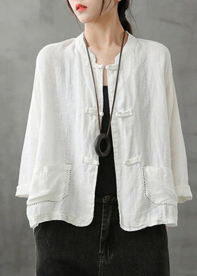 Effortlessly Elegant Coat with a Timeless Design