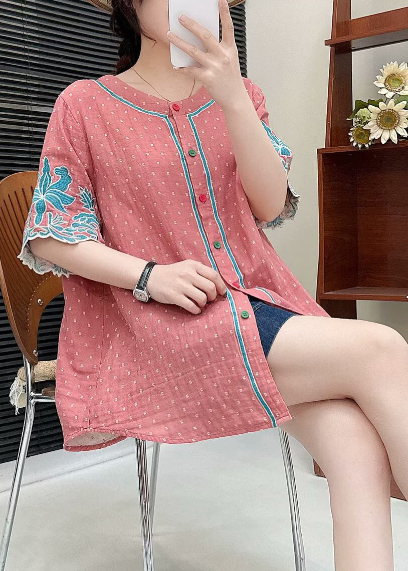 Classic Vintage Shirt with a Flattering Fit