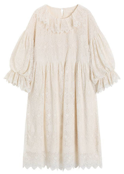 Sophisticated Dress with a Clean Classic Look
