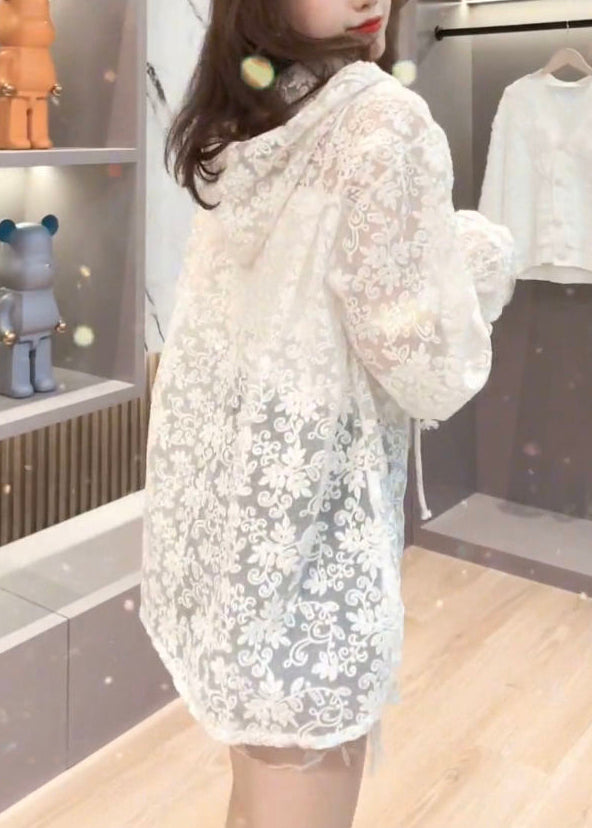 Effortlessly Elegant Jacket with a Timeless Design