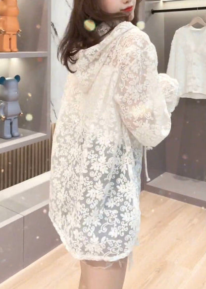 Effortlessly Elegant Jacket with a Timeless Design