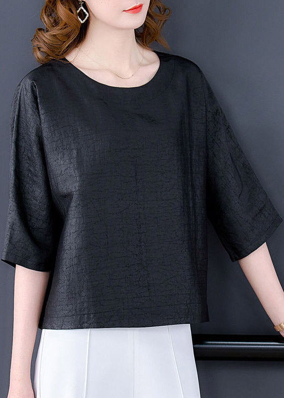 Polished Top with an Effortless Classic Look