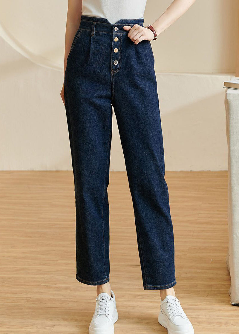 Beautifully Crafted Pants in a Classic Style