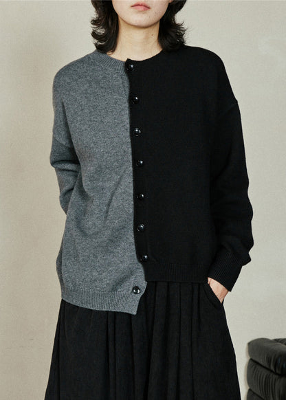 Well Tailored Sweater with a Graceful Silhouette