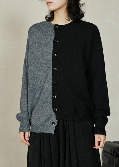 Well Tailored Sweater with a Graceful Silhouette