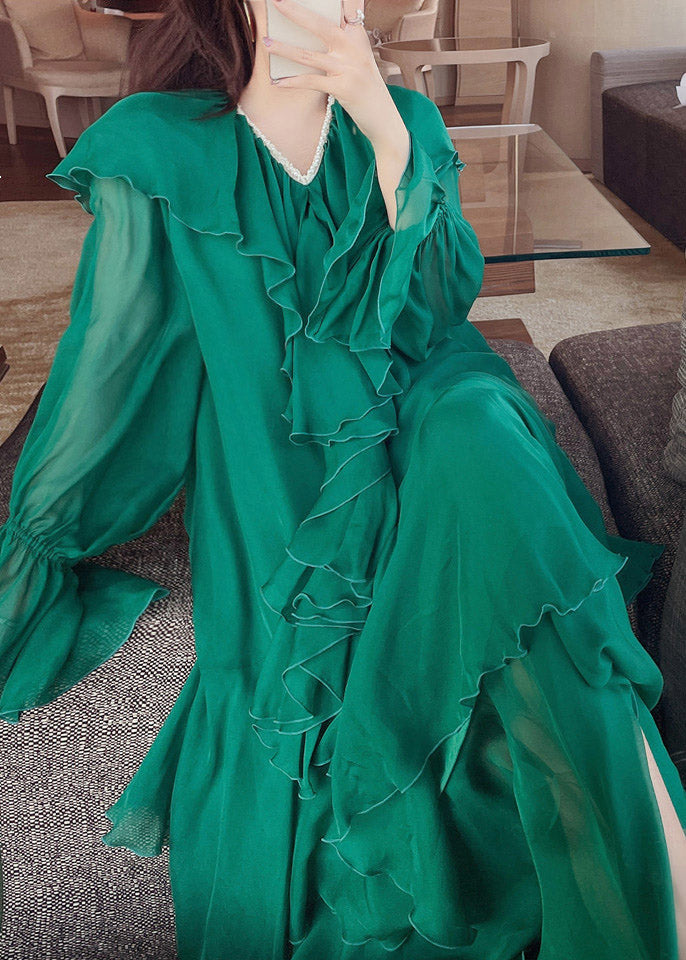 A Vintage Style Dress with Delicate Timeless Details