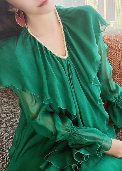 A Vintage Style Dress with Delicate Timeless Details