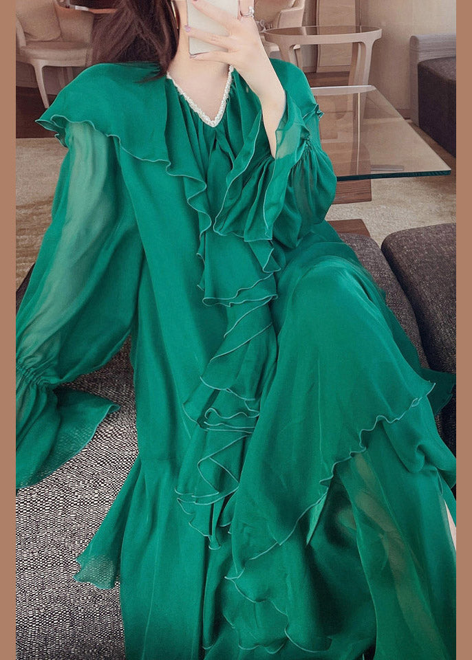 A Vintage Style Dress with Delicate Timeless Details