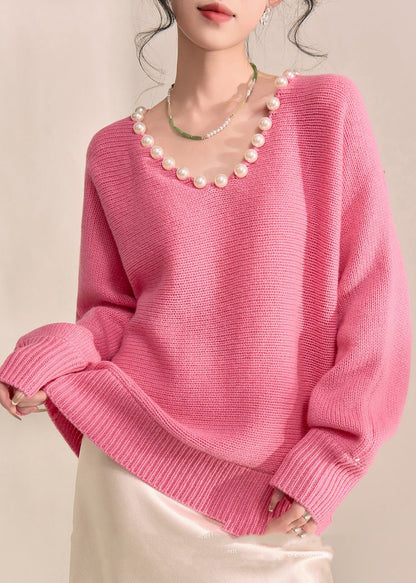 Classic Vintage Sweater with a Flattering Fit