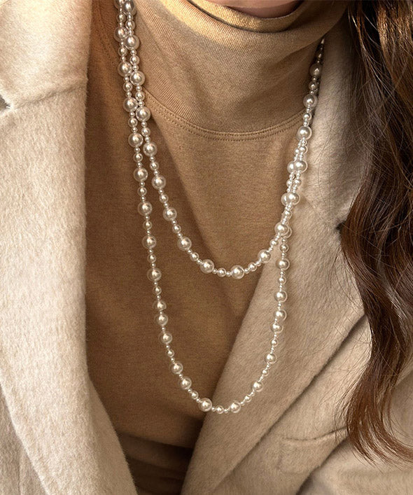 Classic Pearl Necklace with Timeless Appeal