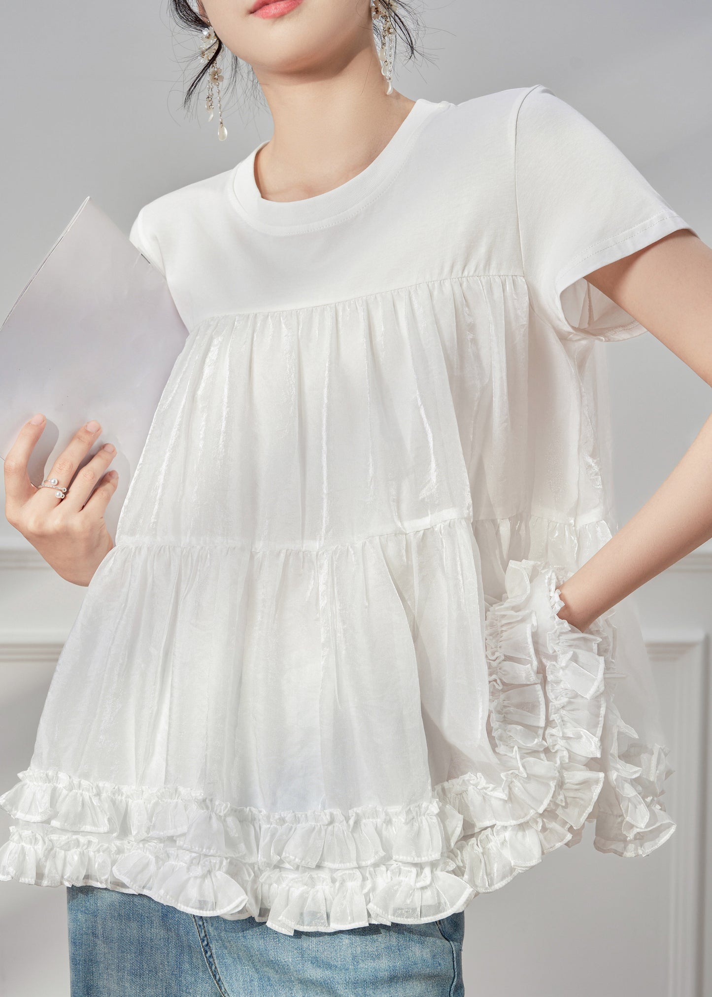 Classic Vintage Shirt with a Flattering Fit