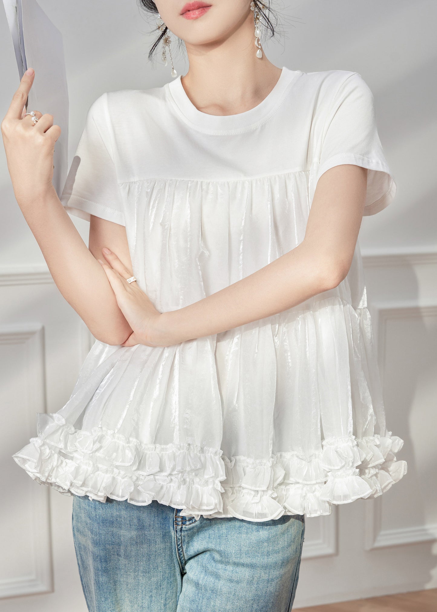 Classic Vintage Shirt with a Flattering Fit