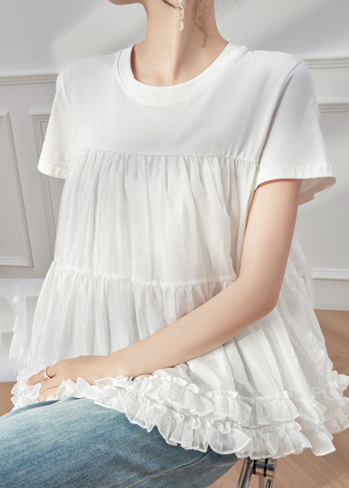 Classic Vintage Shirt with a Flattering Fit