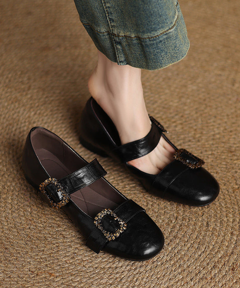 Graceful Orthopedic Shoes for Modern Look