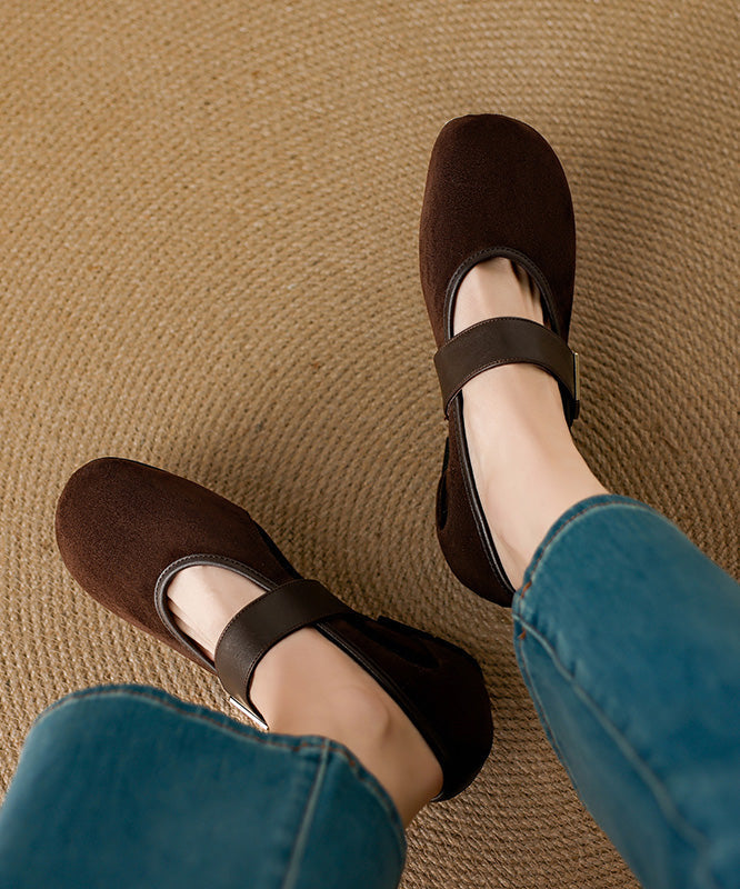 Graceful Orthopedic Shoes for Modern Look